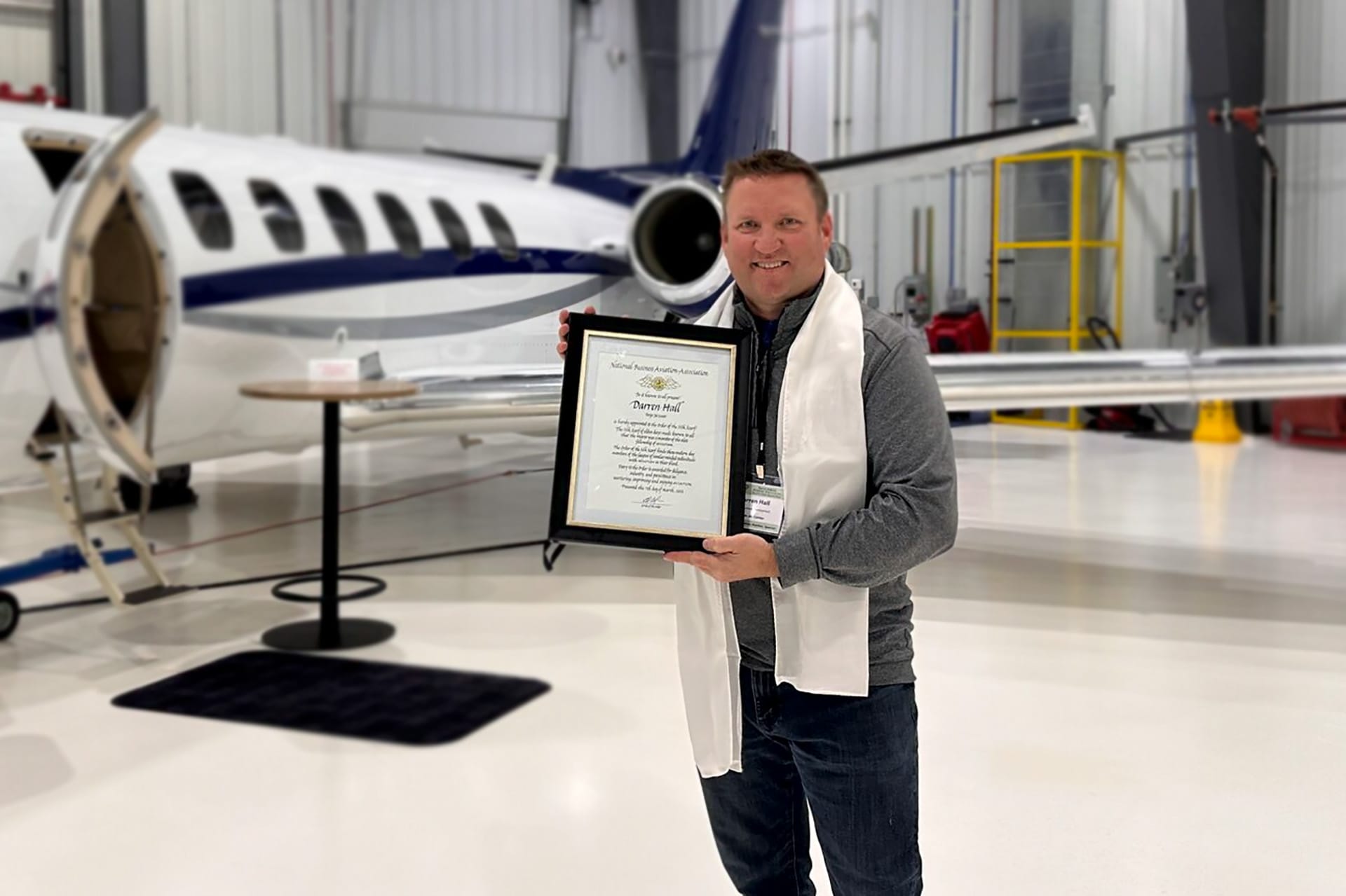 Darren Hall Fargo Jet Center NBAA Silk Scarf Award
