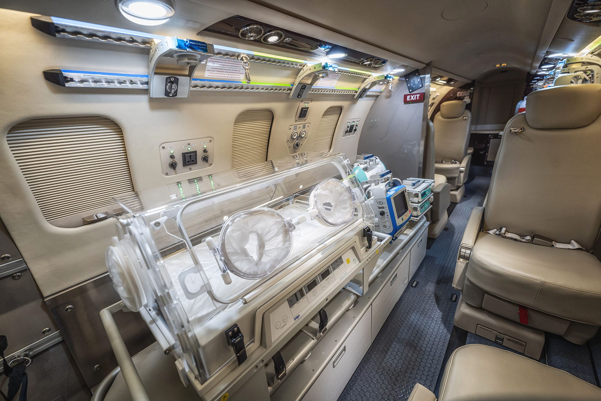 romania learjet 74 air medical fargo jet center